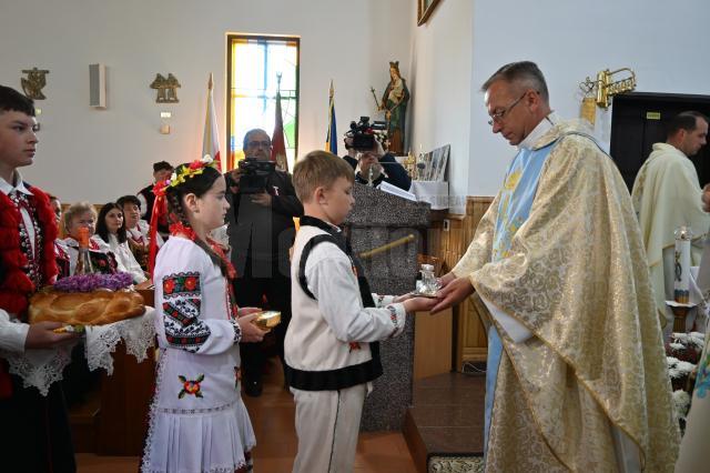 Polonezii din Bucovina s-au reunit sâmbătă la Poiana Micului