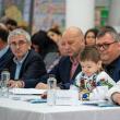 Vicepreședinții Consiliului Județean, prezenți la liceul din Cajvana, la un simpozion care a promovat valorile familiei ca bază esențială pentru educație