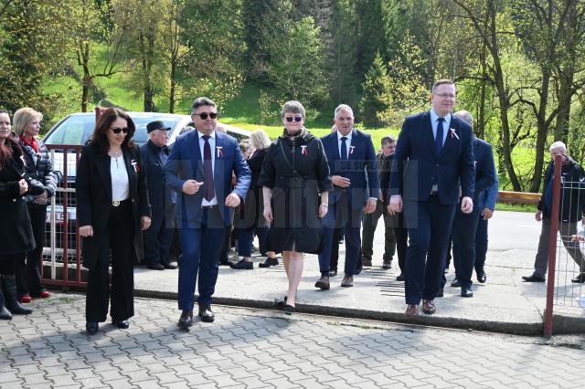 Polonezii din Bucovina au serbat sâmbătă, 10 mai, trei zile importante pentru istoria acestei comunități