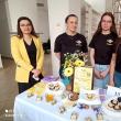 Locul II a fost ocupat și de echipa care a realizat desertul vegan Puffy Bee
