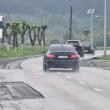 Se circulă în condiții groaznice pe DN 2H Gălănești – Vicovu de Jos