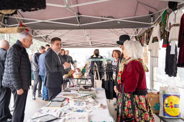 Presedintele CJ Suceava, Gheorghe Soldan, a participat la Festivalul Flori de Mari de la Iaslovăț