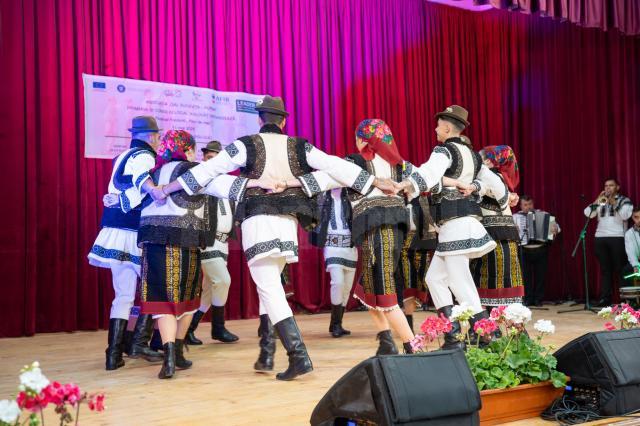 Festivalul Flori de Mai de la Iaslovăț