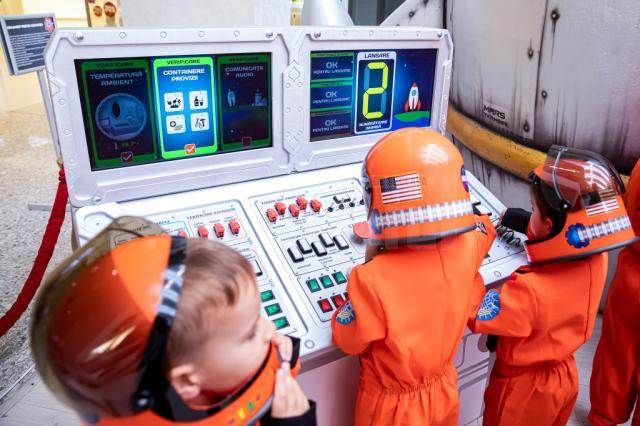 Locul de joacă digital Cosmos îi introduce pe cei mici şi cei mari deopotrivă în lumea fascinantă a Universului