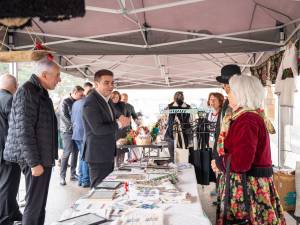 Președintele CJ Suceava, Gheorghe Şoldan, a participat la Festivalul „Flori de Mai” de la Iaslovăț