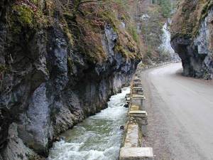 „Împrejurări admirabile pentru ascensiuni şi turism”
