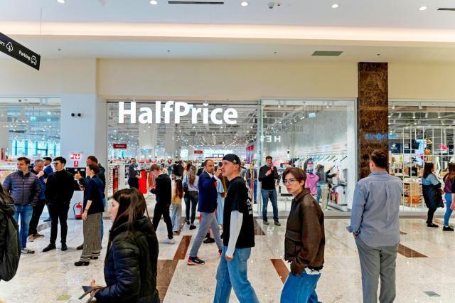 Iulius Mall Suceava, transformat în cea mai mare destinație de shopping și divertisment din nordul țării