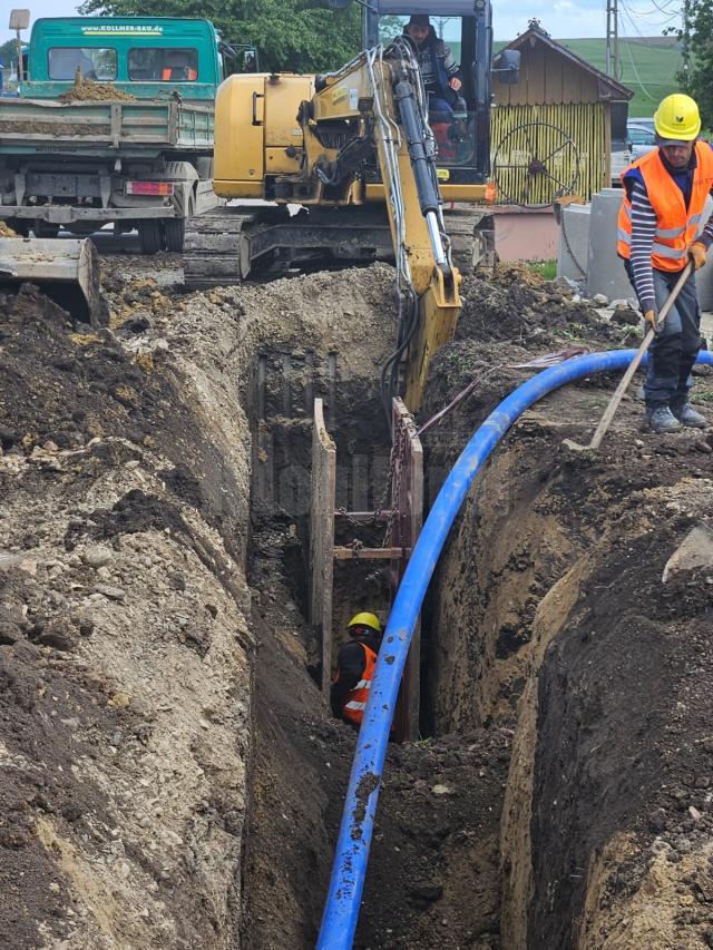 Se lucrează intens la cel mai ambițios proiect demarat în comuna Ipotești în ultimii ani