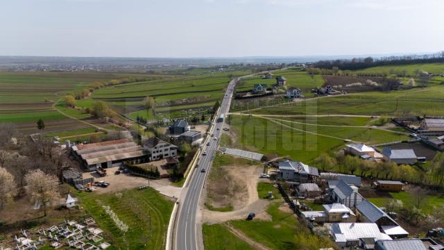 Drumul Suceava - Liteni - Dolgasca a fost modernizat cu fonduri europene și județene pe o lungime de 46,2 kilometri