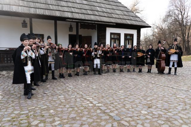 Grupul Tradițional Dor, din Moara