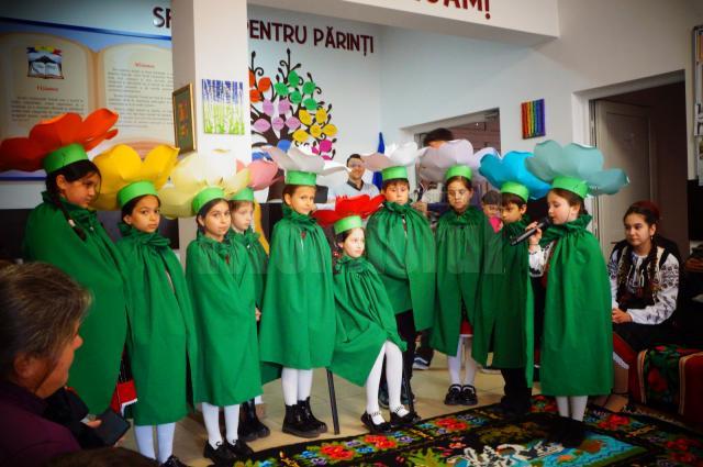 Festivalul de Arta Povestirii „O zi de poveste”, la școala din Verești