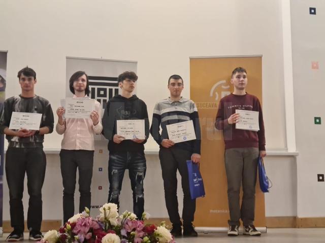 Studenți premiați la Concursul Național Studențesc de Mecanică „Andrei G. Ioachimescu” din Brașov