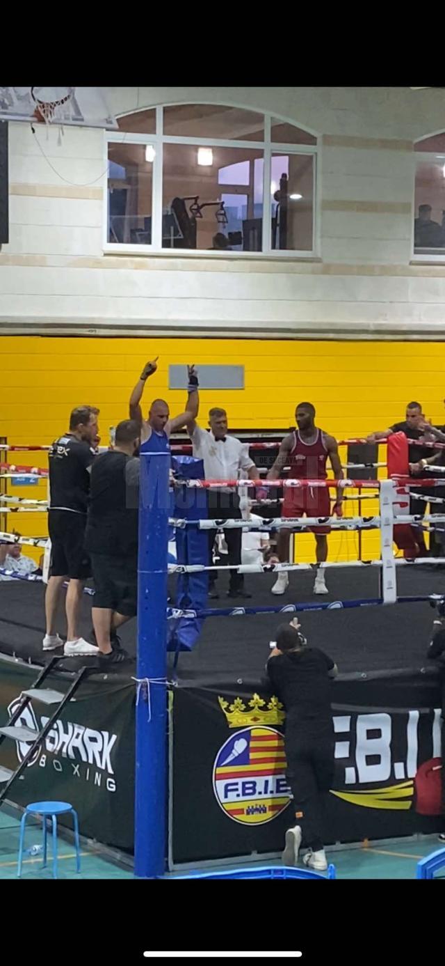 Marius Florin Anton  a devenit pentru a doua oară consecutiv campion la box al Insulelor Baleare