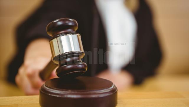 Două condamnări cu executare într-un jaf înscenat ca-n filme, la o sală de jocuri. Foto Shutterstock