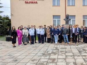 Doi elevi de la ”Mihai Eminescu” s-au calificat la Sesiunea de referate și comunicări, istorie
