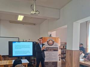 Decanul Facultății de Inginerie Alimentară din cadrul Universității „Ștefan cel Mare” din Suceava, prof. univ. dr. ing. Oroian Mircea Adrian