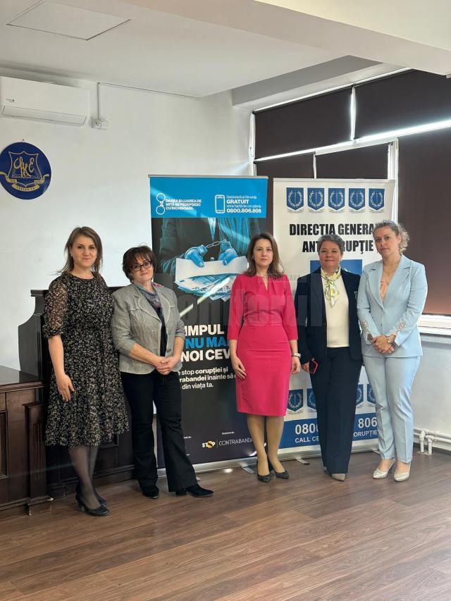 Activitate de informare, la Colegiul Mihai Eminescu