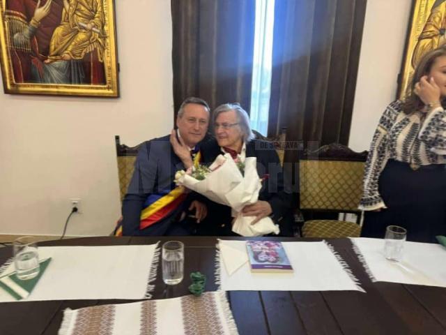 Florin Piersic și Sofia Vicoveanca au primit titlurile de „Cetățeni de Onoare” ai comunei Putna