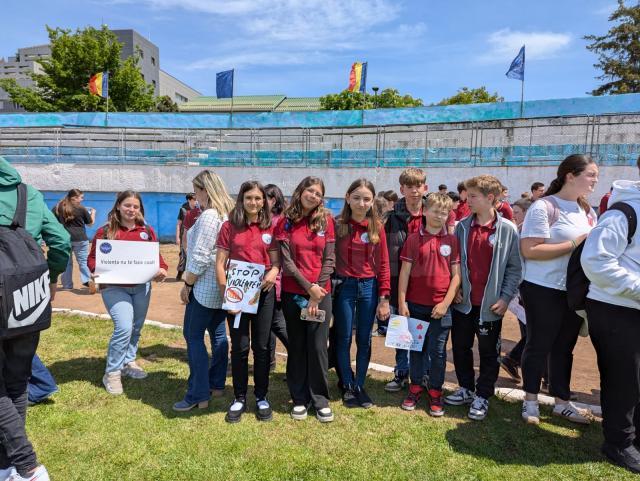 Marșul „Antiviolență, antidrog, antitutun și de prevenire a accidentelor rutiere”