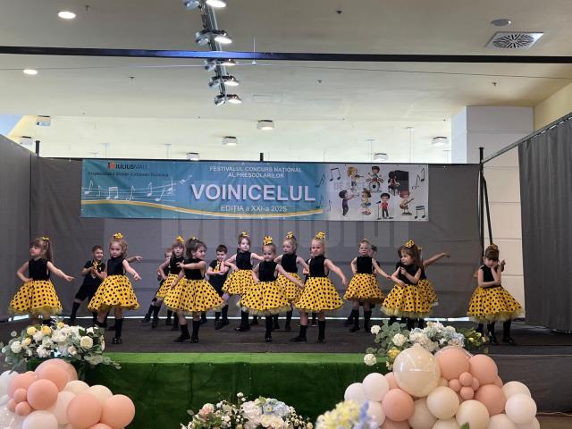 Festivalul Național „Voinicelul” a reunit peste 1.400 de copii pe scena de la Iulius Mall Suceava