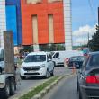 Traficul rutier, blocat pe Calea Unirii, după depistarea unei scurgeri majore de gaz în sensul giratoriu de la Bazar