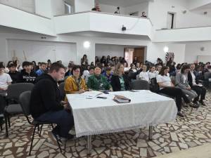 „Starul de mâine” – talent-show la Cajvana, în cadrul proiectului PNRAS - „Șansa ta este Educația!”