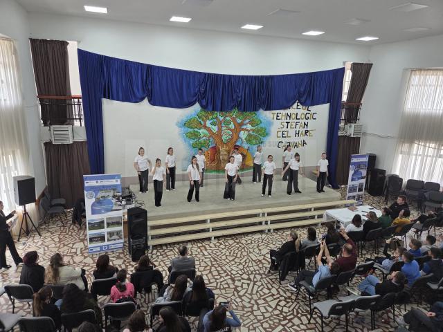 „Starul de mâine” – talent-show la Cajvana, în cadrul proiectului PNRAS - „Șansa ta este Educația!”