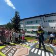 Peste 1.500 de elevi și profesori au aflat că ”tăcerea e tot violență”