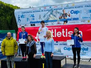 Câmpulungeanca Mădălina Elena Sîrbu, pe cea mai înaltă treaptă a podiumului de premiere