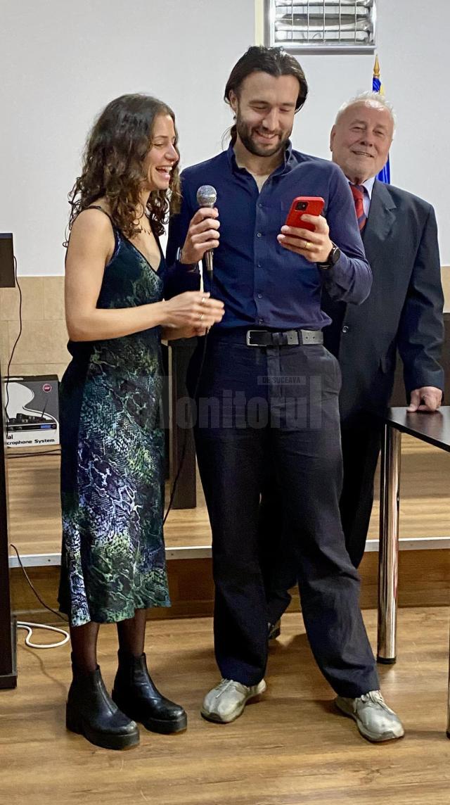 Mihai Vitcu și nepoata sa Anda, cu soțul