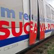 Trenul săgeată Putna – Suceava, avariat după impactul cu o mașină