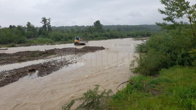 Intervenție pentru stoparea eroziunii pe pârâul Râșca, în comuna Bogdănești