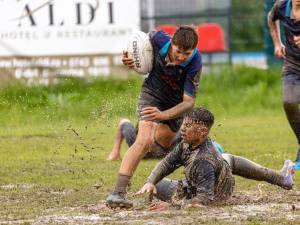 Copii de la zece cluburi din țară și din Republica Moldova au jucat rugby la Gura Humorului