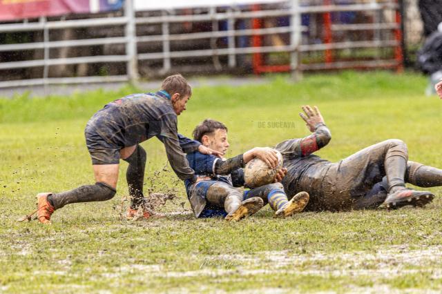 Copii de la zece cluburi din țară și din Republica Moldova au jucat rugby la Gura Humorului
