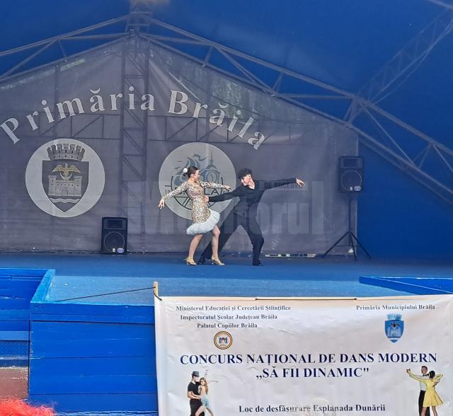 Formațiile de dans ,,Adalis” de la Palatul Copiilor, pe podium la un concurs național desfășurat la Brăila