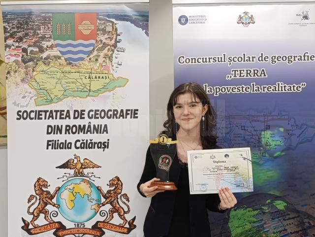 Elevi pasionați de geografie, premiați la Călărași