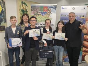 Elevi pasionați de geografie, premiați la Călărași