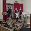 Elevi „meseriași” de la învățământul profesional au expus creații ingenioase din metal, la Dumbrăveni