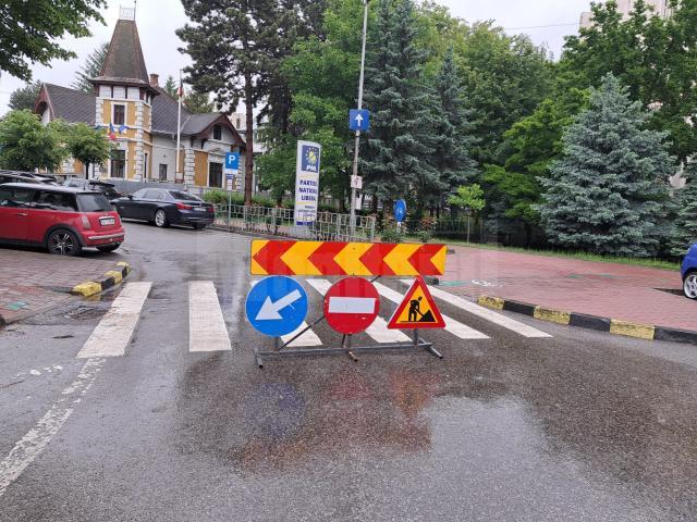 Circulație întreruptă temporar pe Aleea Trandafirilor
