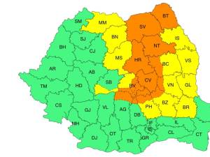 Meteorologii anunță că nu scăpăm de ploi. Codul portocaliu, valabil până în noaptea de miercuri spre joi