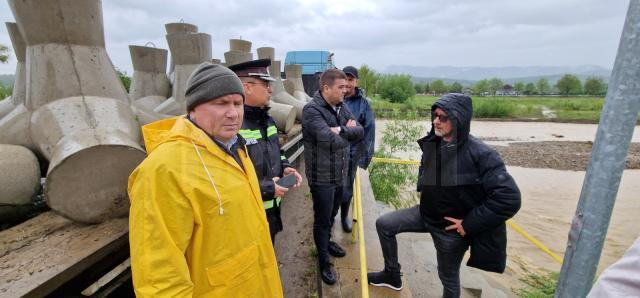 Președintele Consiliului Județean, Gheorghe Șoldan, a mers în zonele afectate de inundații de la Râșca și Bogdănești
