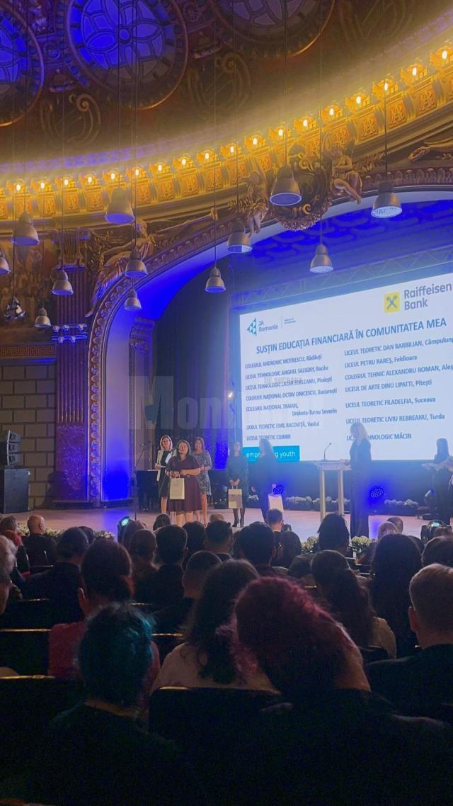 Colegiul „A. Motrescu” Rădăuți a ocupat locul I la o competiție  națională de educație financiară