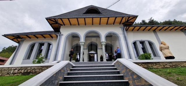 Primăria comunei Slatina a fost modernizată și reabilitată cu fonduri europene