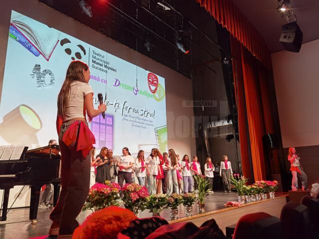 Zece ani de teatru la Suceava – a început Festivalul Internațional „Zilele Teatrului Matei Vișniec”