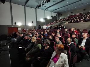 Zece ani de teatru la Suceava – a început Festivalul Internațional „Zilele Teatrului Matei Vișniec”