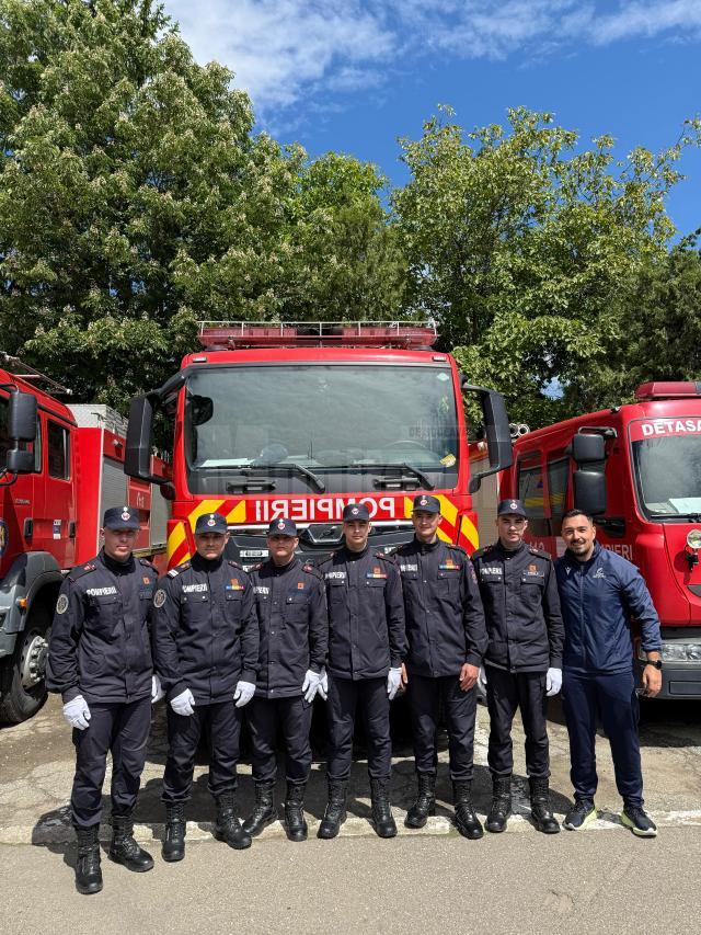 44 de noi pompieri, angajați din sursă externă, au depus jurământul la ISU Suceava