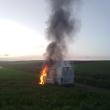 Microbuzul incendiat