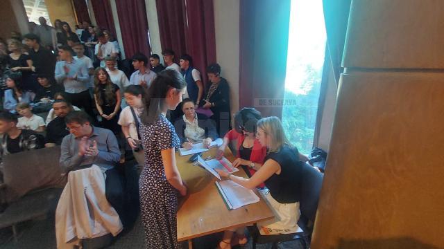 Inmanarea premiilor in bani pentru premianti