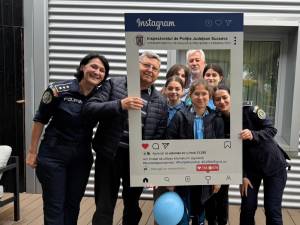 „Bunici în siguranță digitală”, campanie de prevenire a înșelăciunilor online pentru persoanele de vârsta a treia