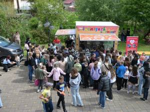 Peste 600 de copii din comunitatea poloneză din Bucovina, sărbătoriți în cadru festiv